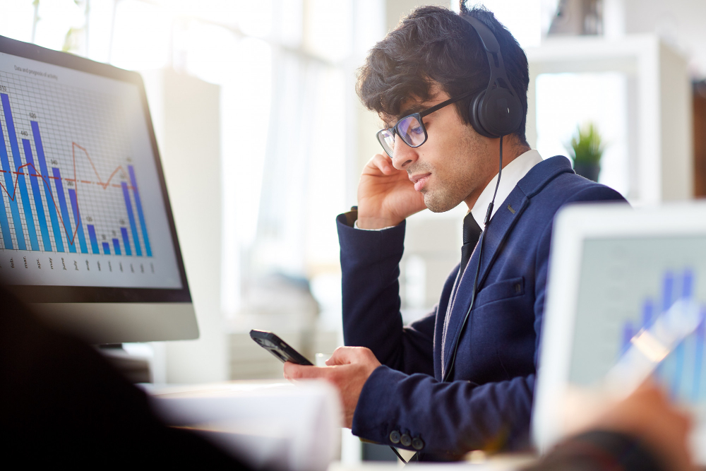 Why Do College Students Choose Prop Firms?